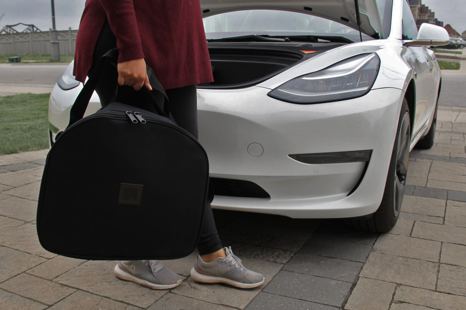 Model 3 luggage bag carry in trunk