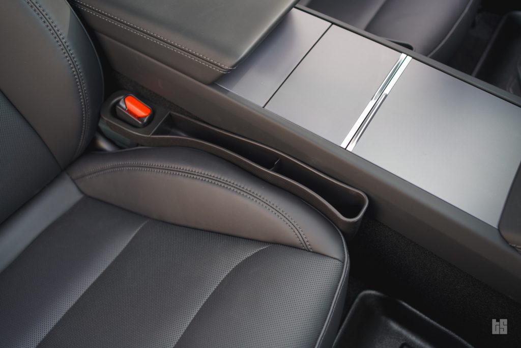 Tesla Model 3 2024 Refresh Seat Side Storage