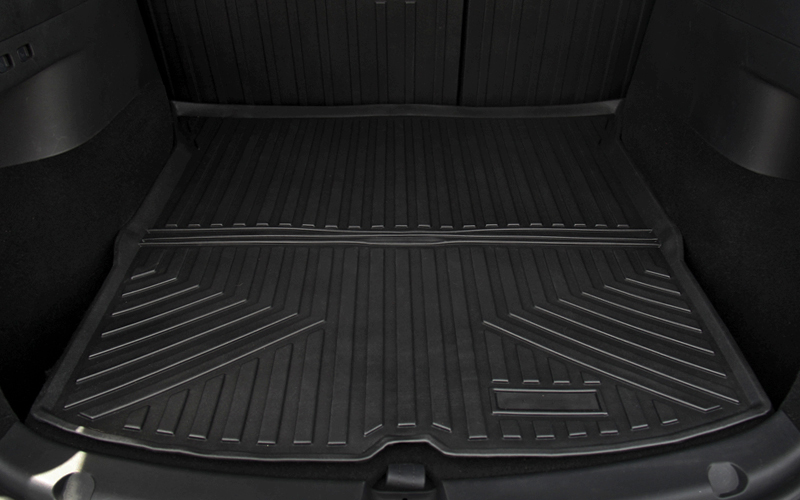 Model 3 passenger side door liner insert