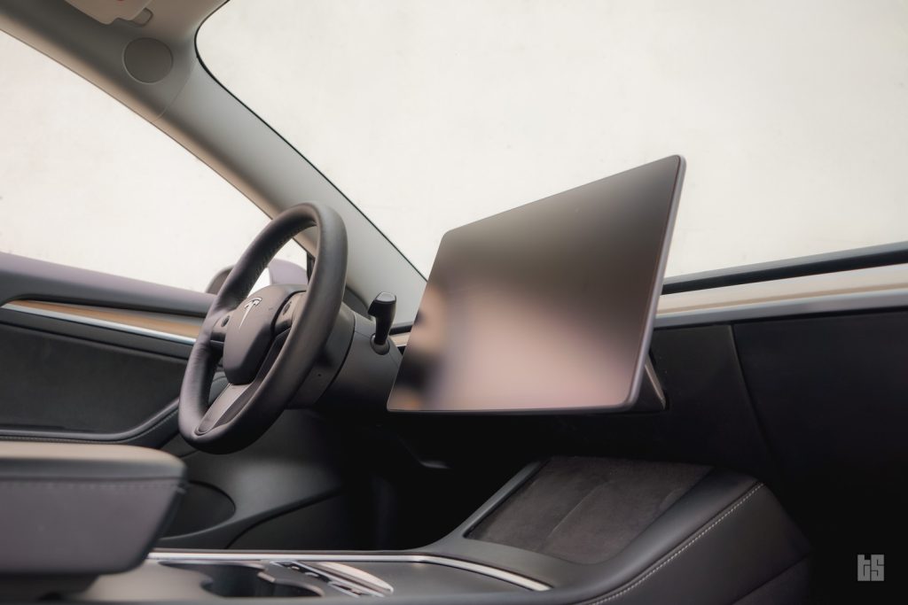 Tesla Model Y/3 Screen Protector by Tesloid