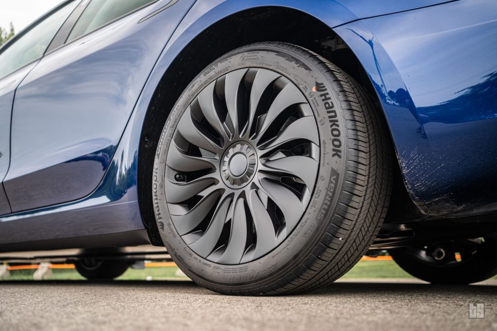 Tesla Model 3 Highland Wheel Cover - Turbine