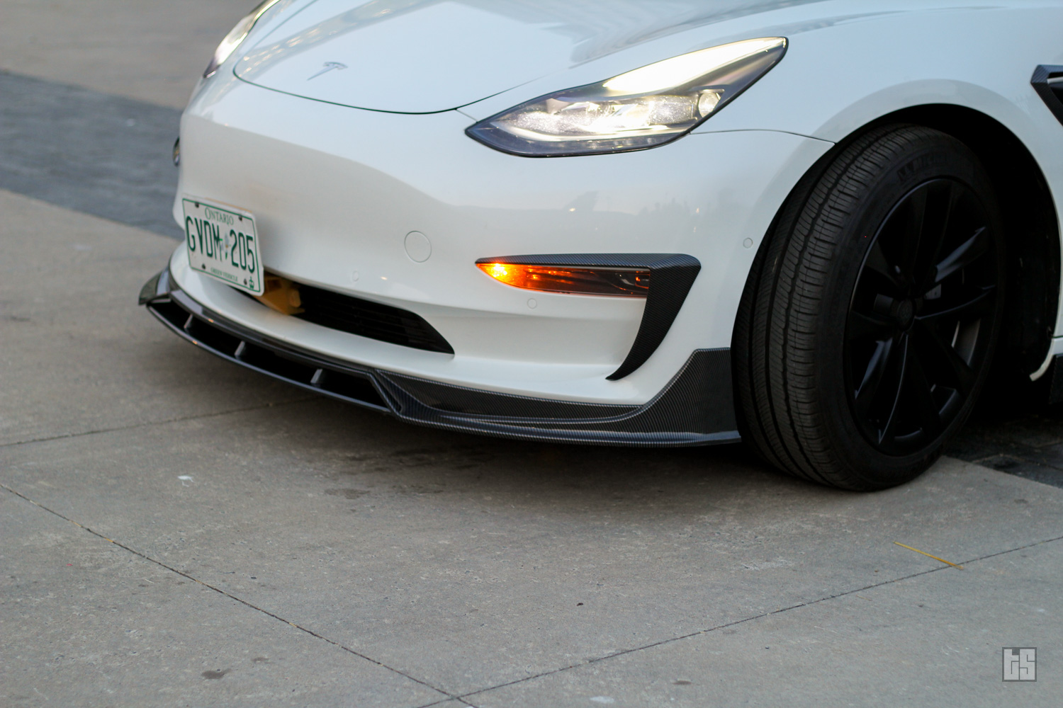 Model 3 body kit front lip