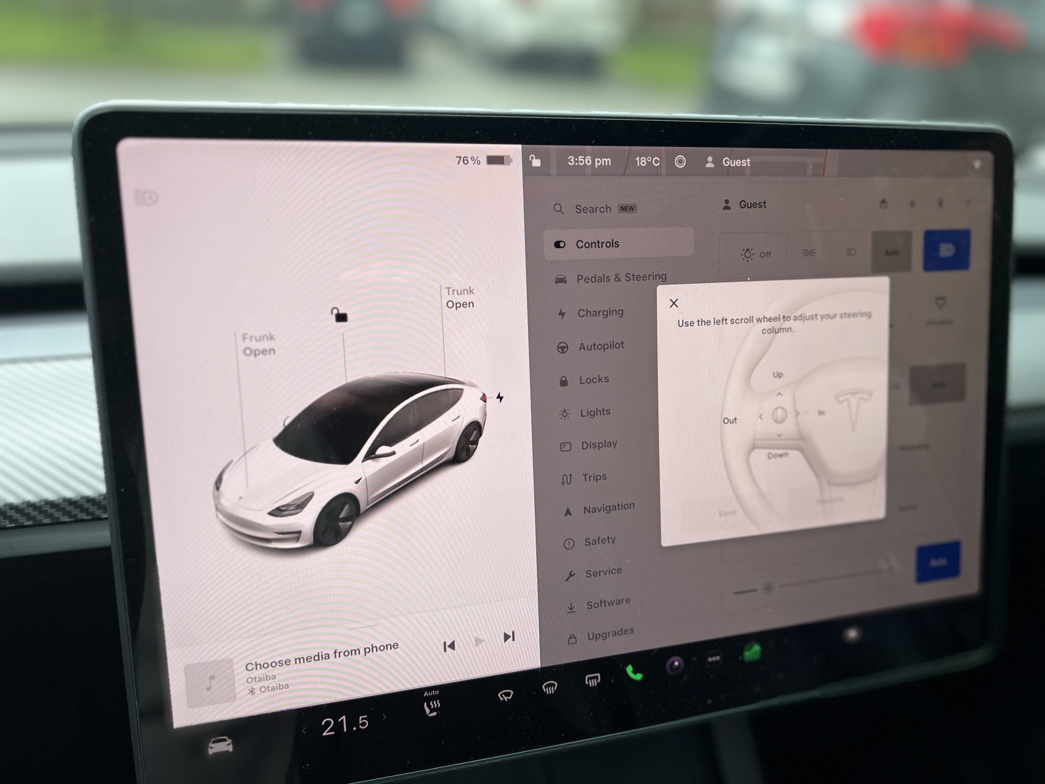 How to Adjust the Steering Wheel Position in a Tesla Model 3 or Model Y