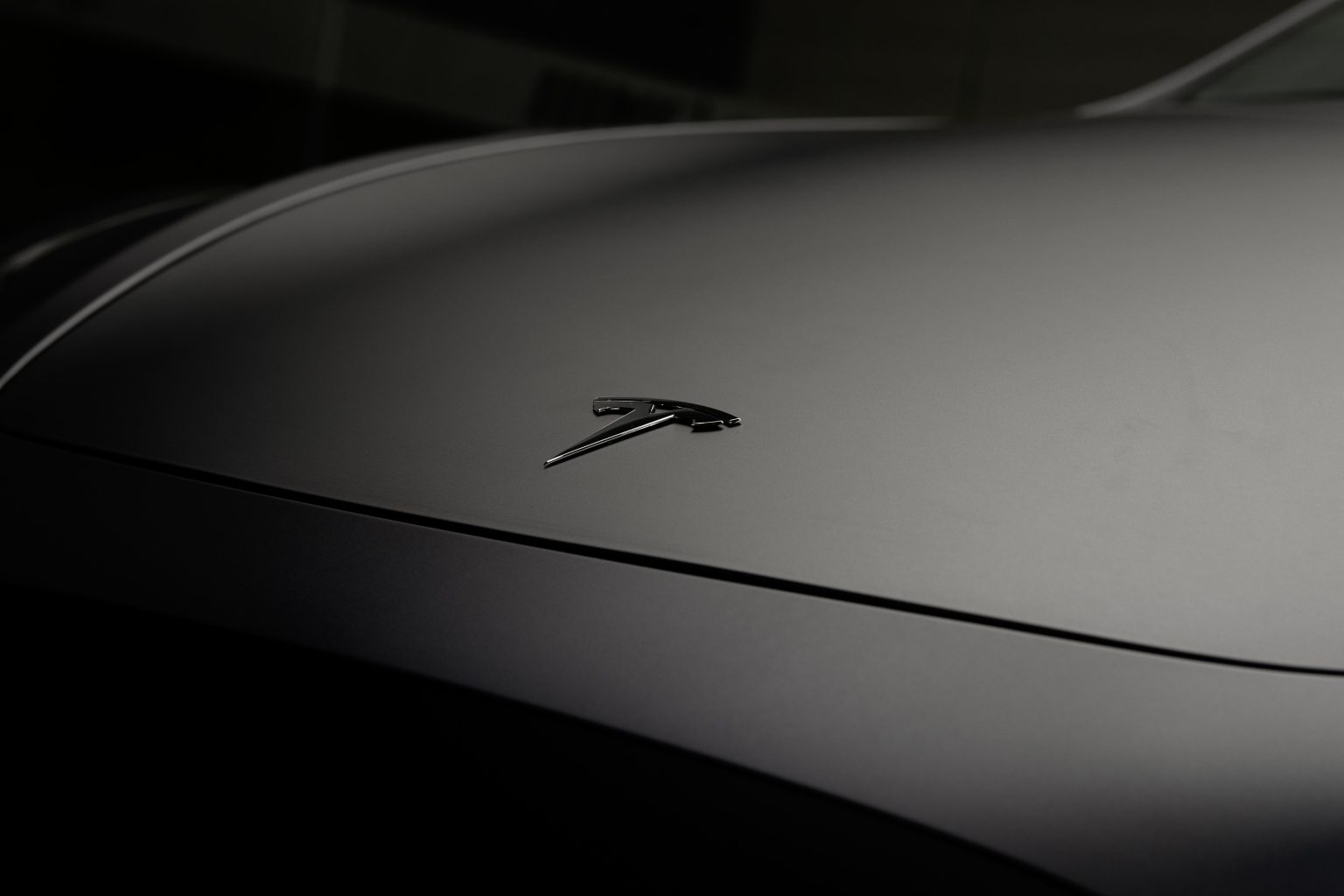 How to Properly Close the Hood of a Tesla Model 3 and Model Y Tesloid USA