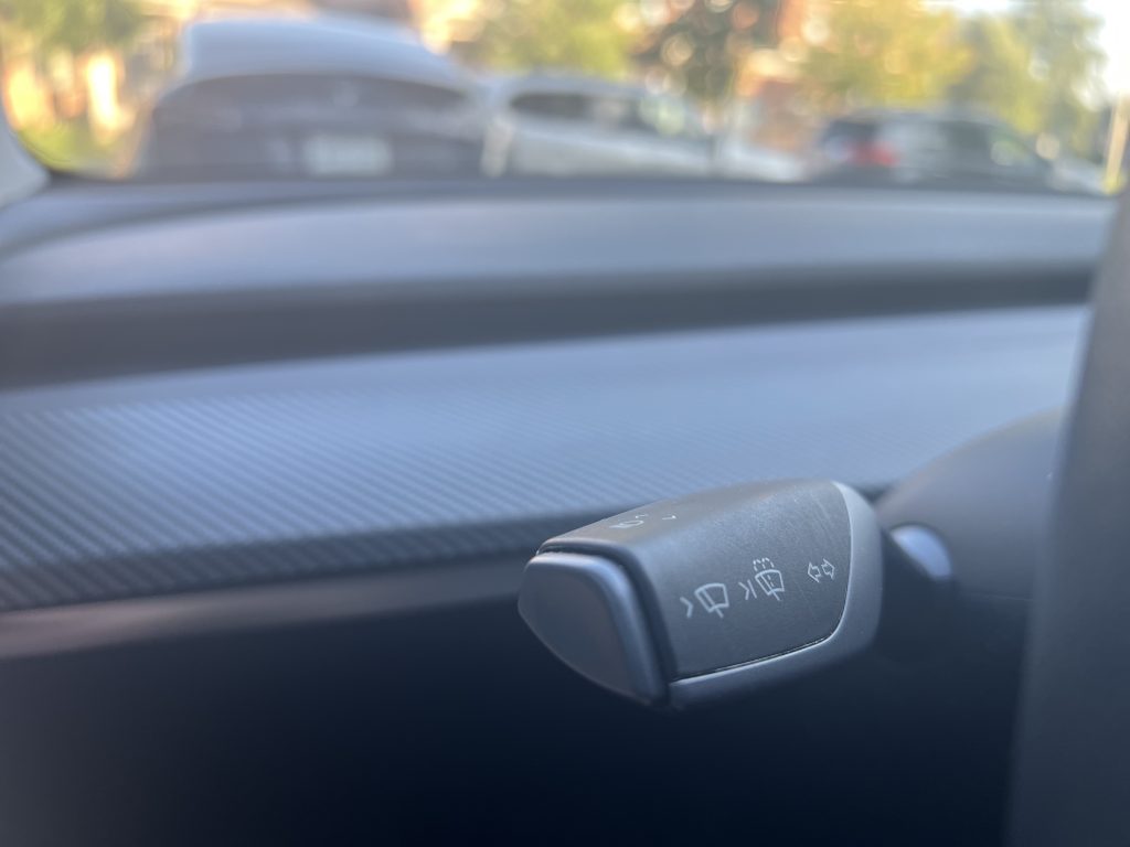 Turn Signal Stalk in the Tesla Model 3 and Model Y