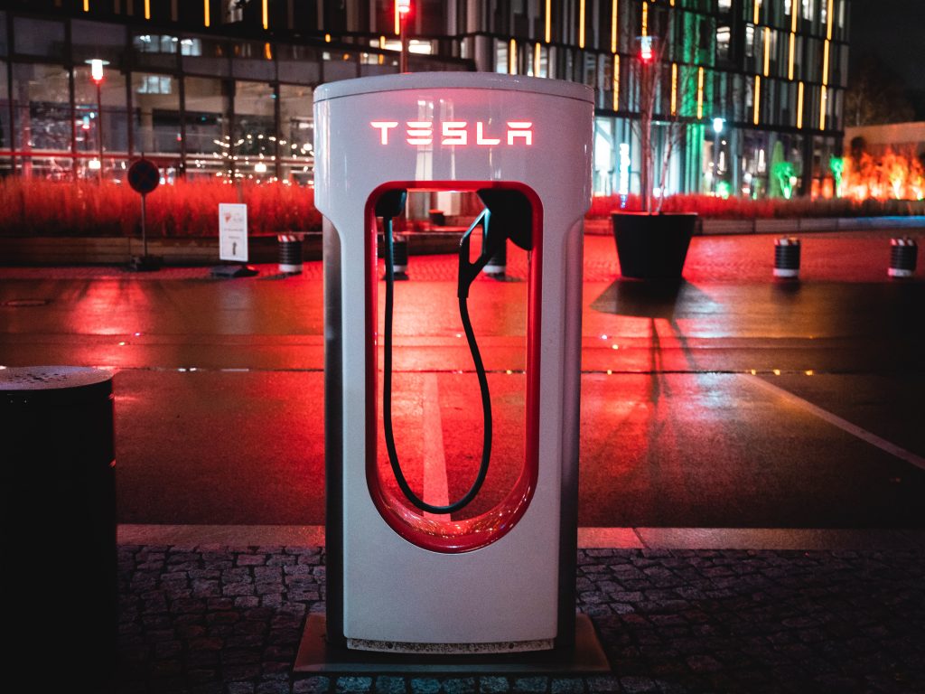 Tesla Supercharging Stall