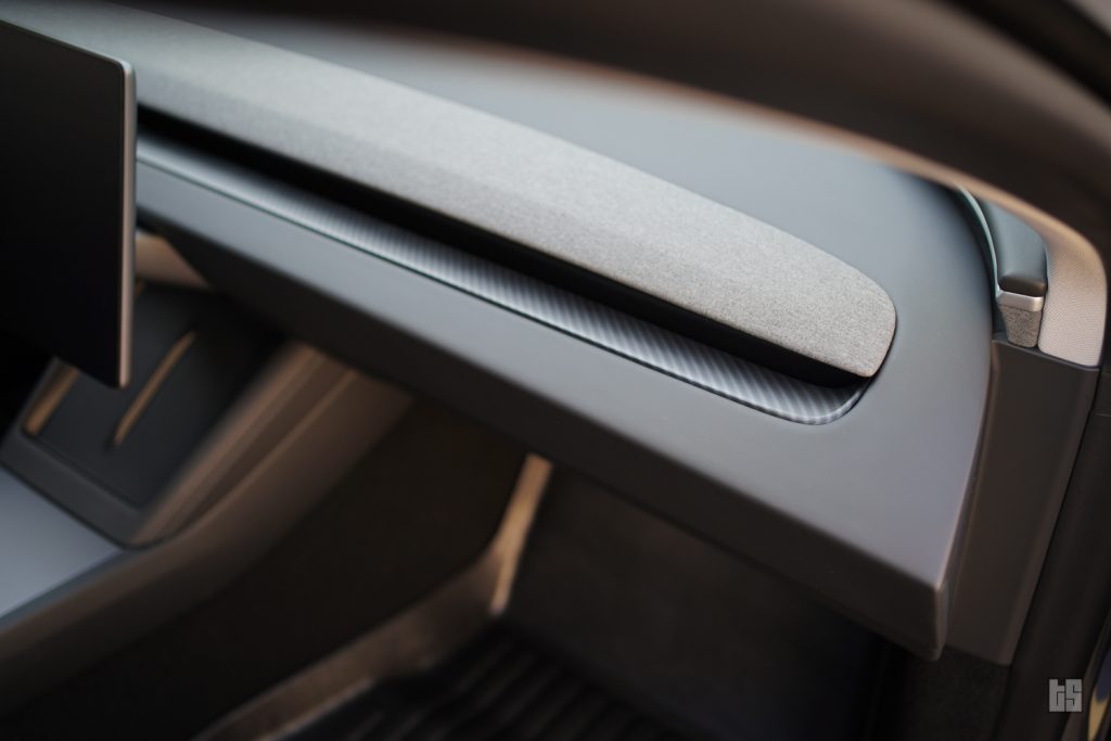 Tesla Dash Cover Matte Carbon Fiber for 2024 Highland