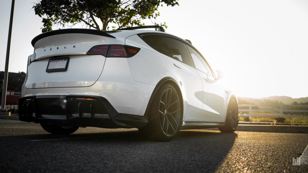 Model Y Performance Body Kit - Real Carbon Fiber