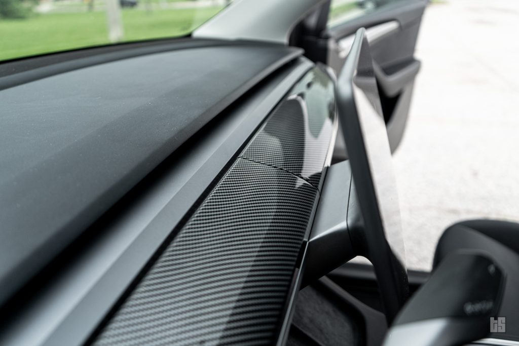 Tesla Model Y Gloss Carbon Fiber Dash and Door