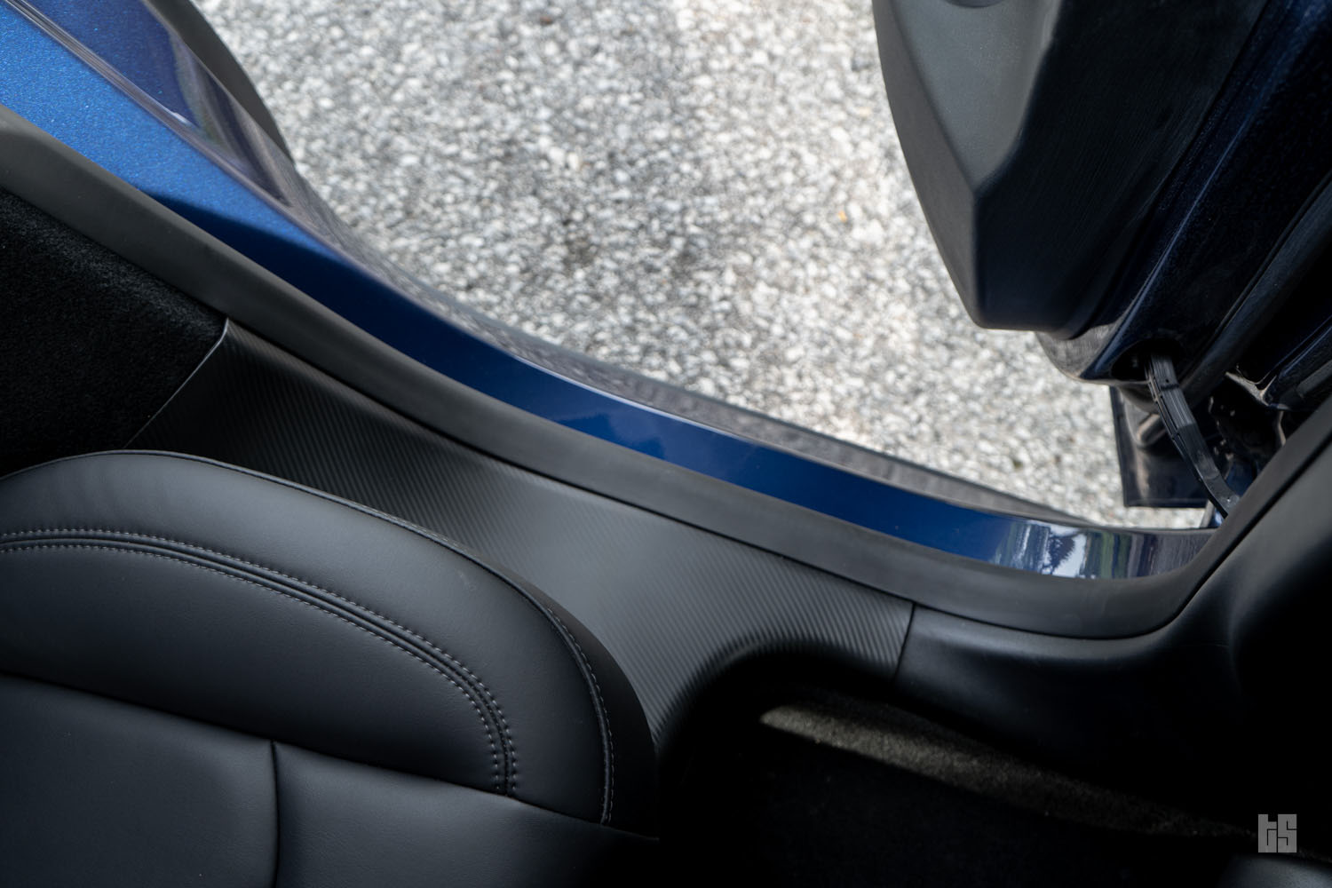 Model YDoor Sill and Trunk Sill Guards Set