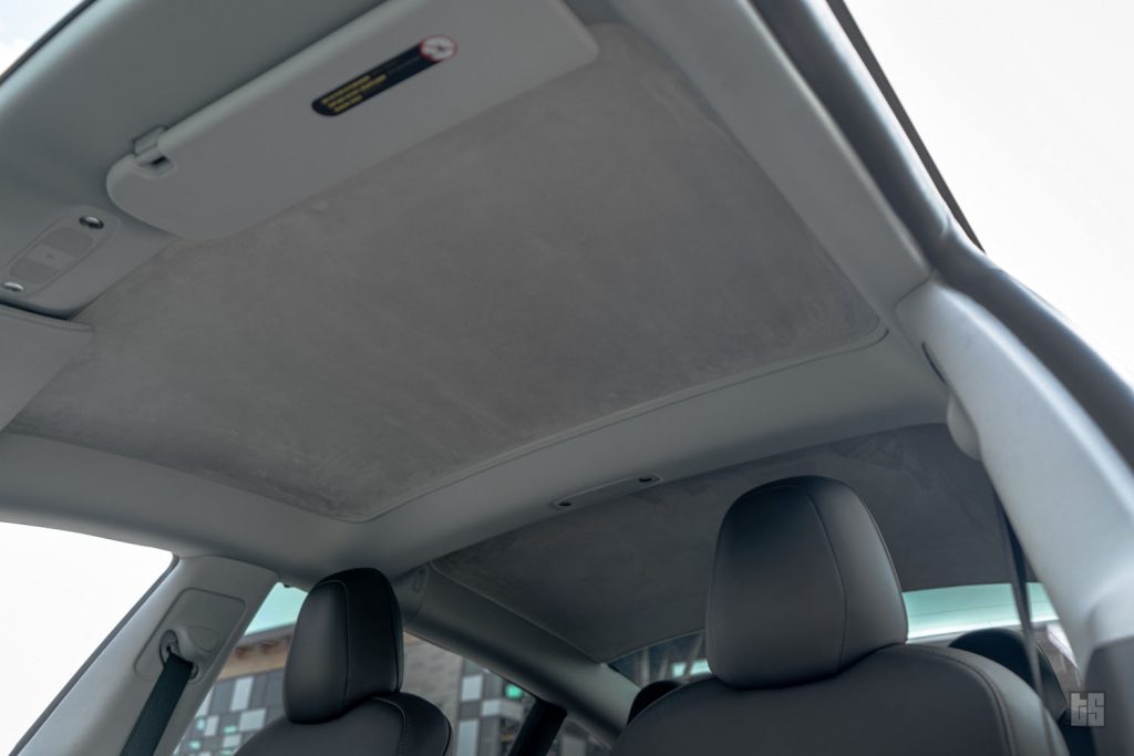 Model 3 Electrostatic Roof Shade