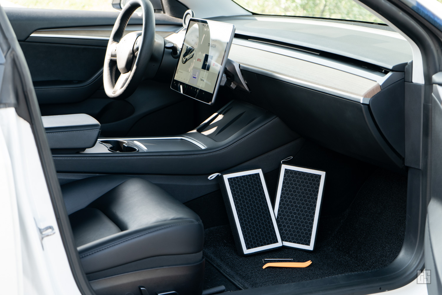 Tesla Model Y/3 Cabin Air Filter - HEPA