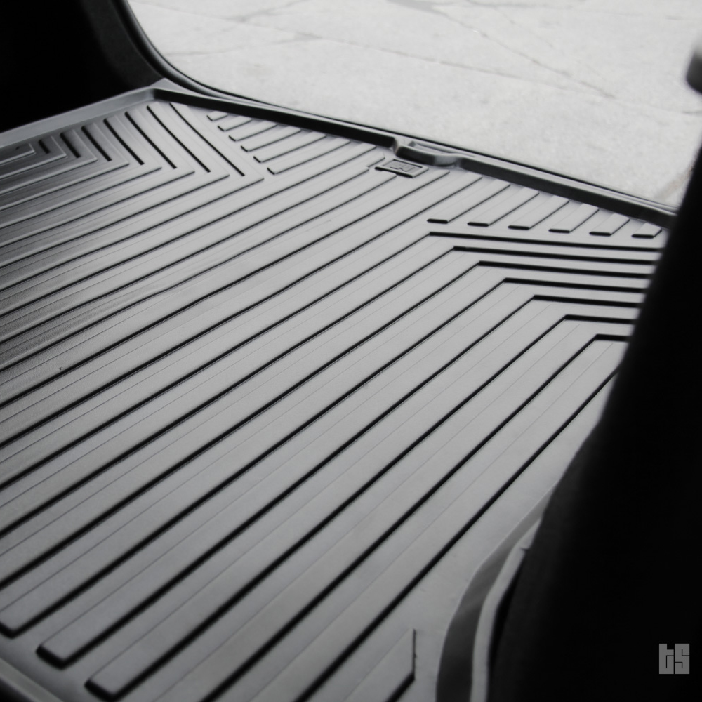 tesla model Y front frunk mat