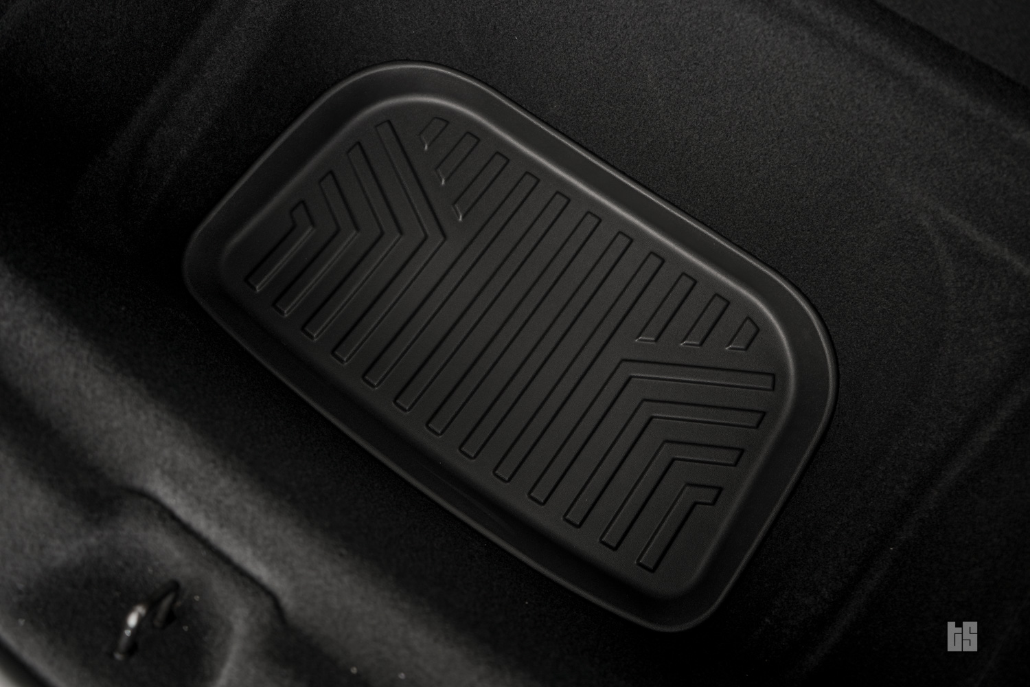 Model Y Subtrunk mat 