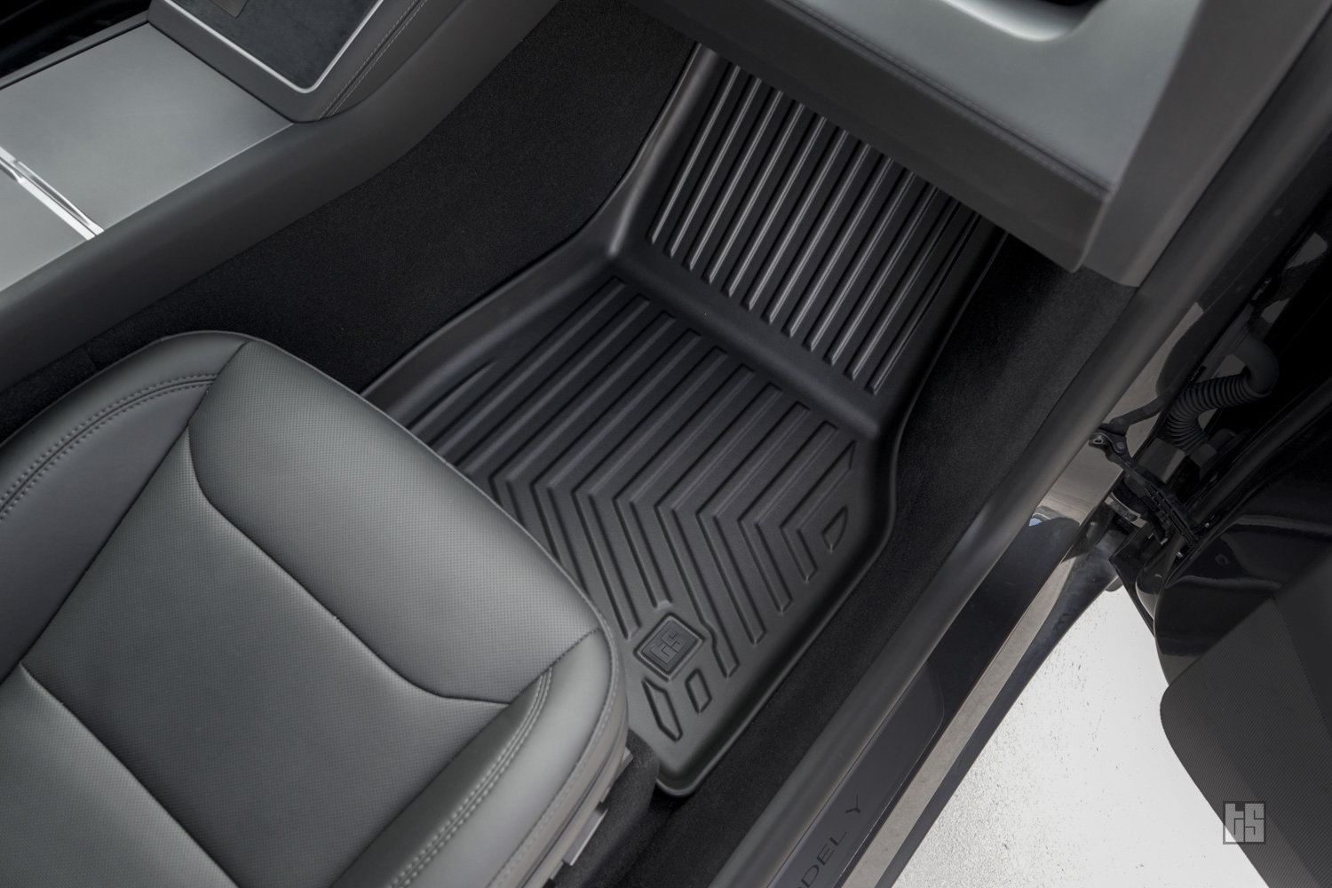 Tesla Model Y Juniper Floor Mats