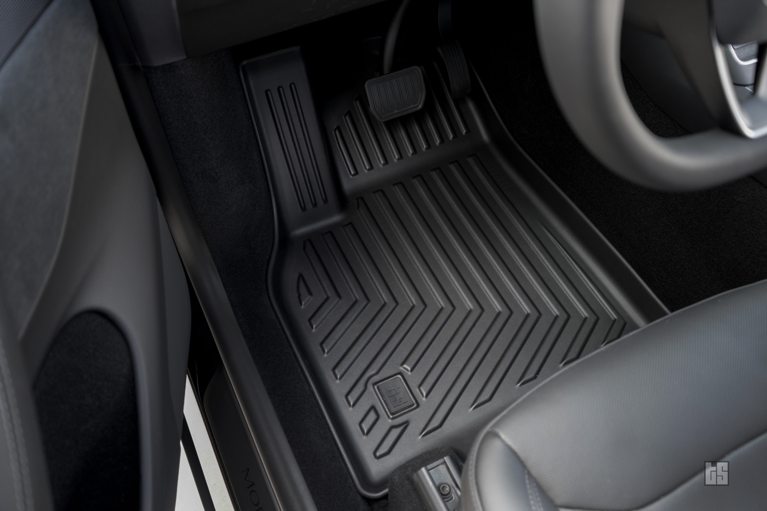 Tesla Model Y Juniper Floor Mats