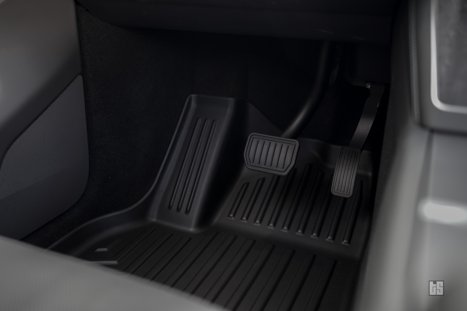 Tesla Model Y Juniper Floor Mats