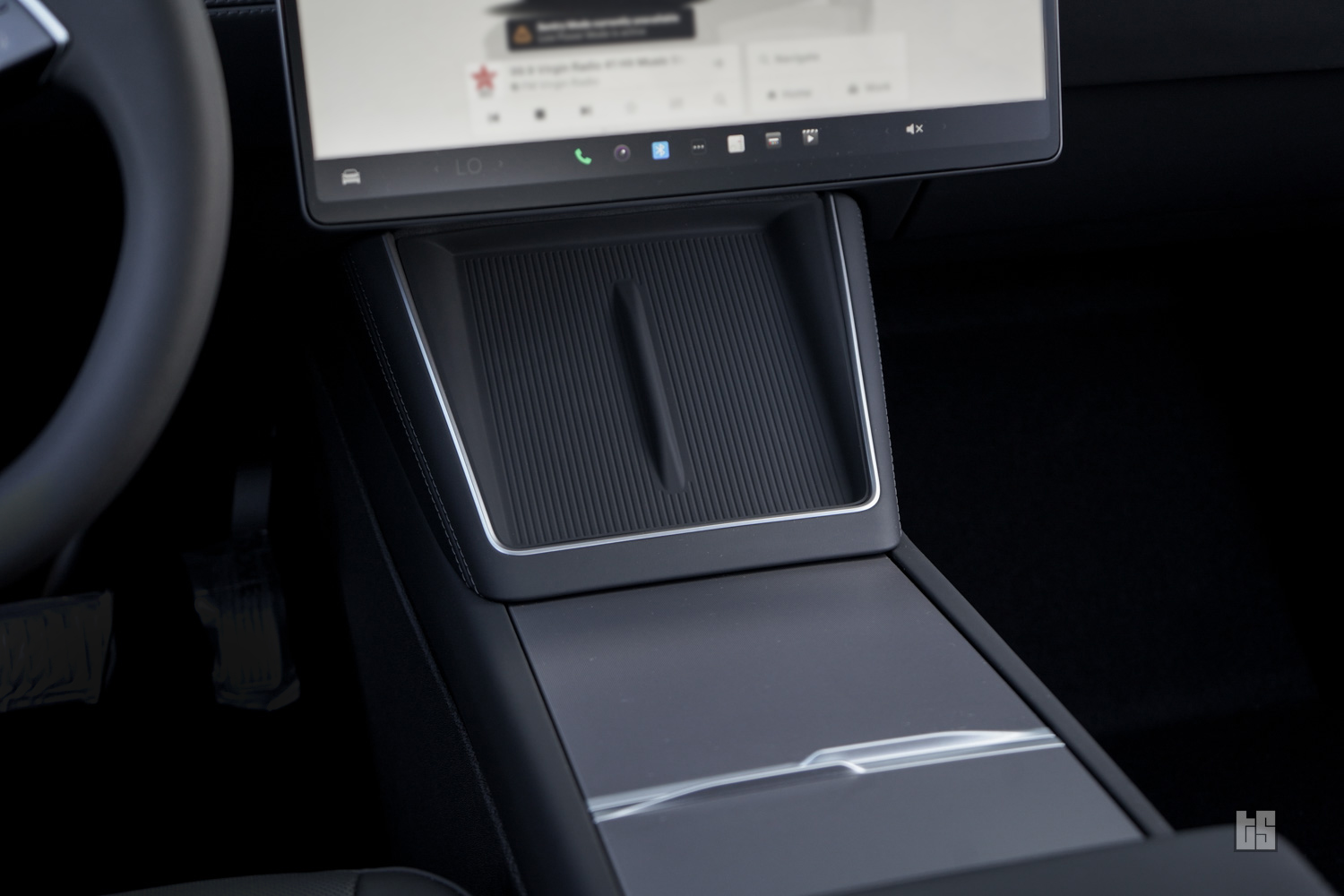 Tesla Model Y Juniper 3D Cup Holder and Wireless Charger Liners