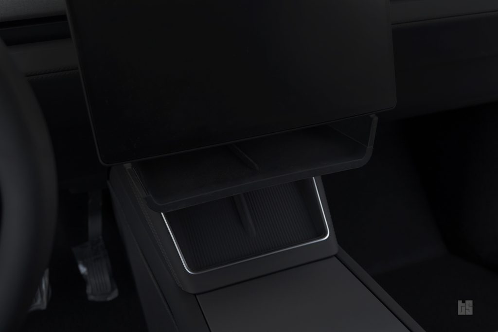 Tesla Model Y Juniper Underscreen Organizer