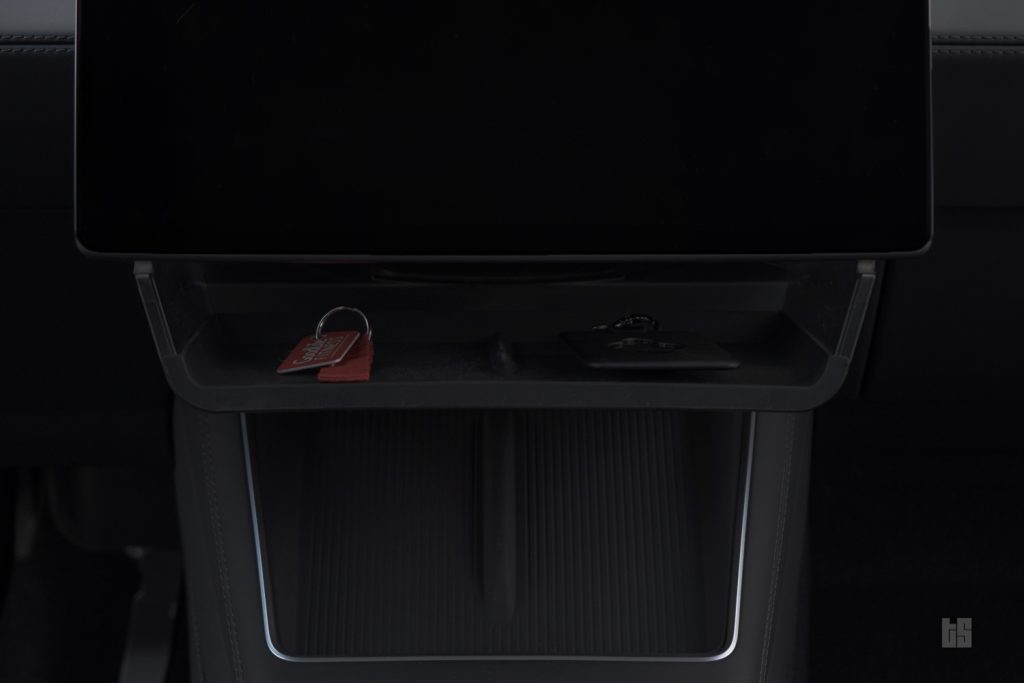 Tesla Model Y Juniper Underscreen Organizer